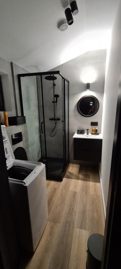 B&B Het Duinhuisje Met Jacuzzi, Gratis Parkeren, 2 Fietsen Te Leen, Airco Zandvoort Luaran gambar