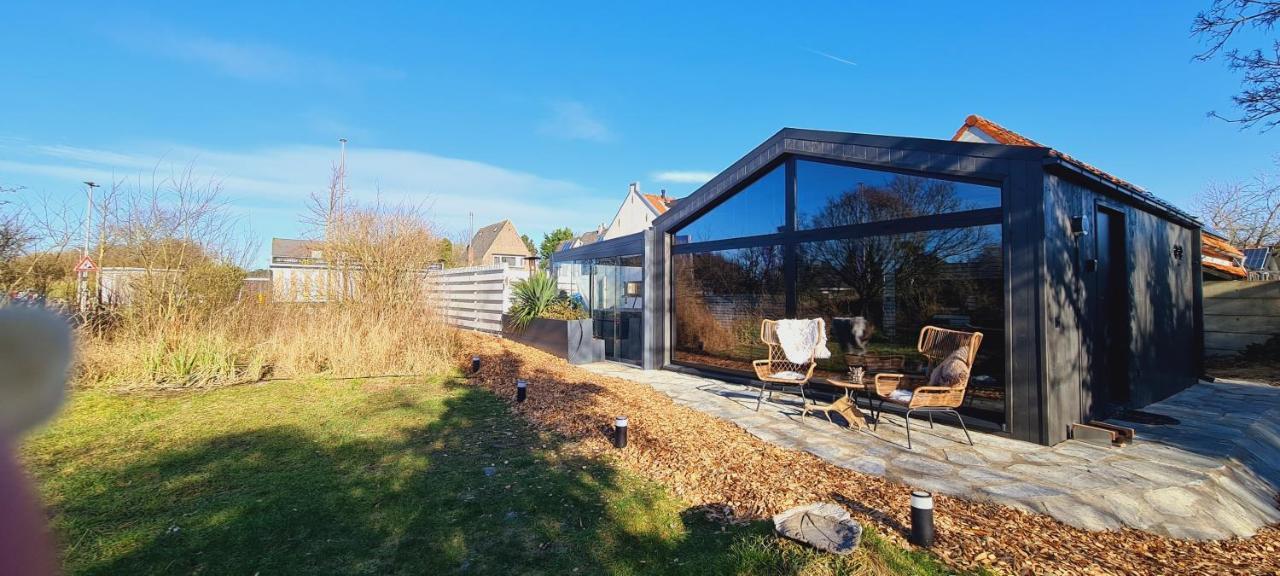 B&B Het Duinhuisje Met Jacuzzi, Gratis Parkeren, 2 Fietsen Te Leen, Airco Zandvoort Luaran gambar