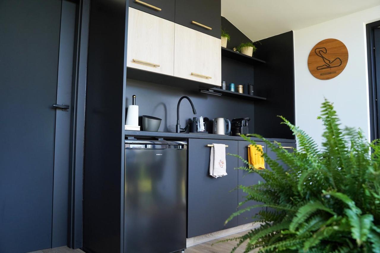 B&B Het Duinhuisje Met Jacuzzi, Gratis Parkeren, 2 Fietsen Te Leen, Airco Zandvoort Luaran gambar