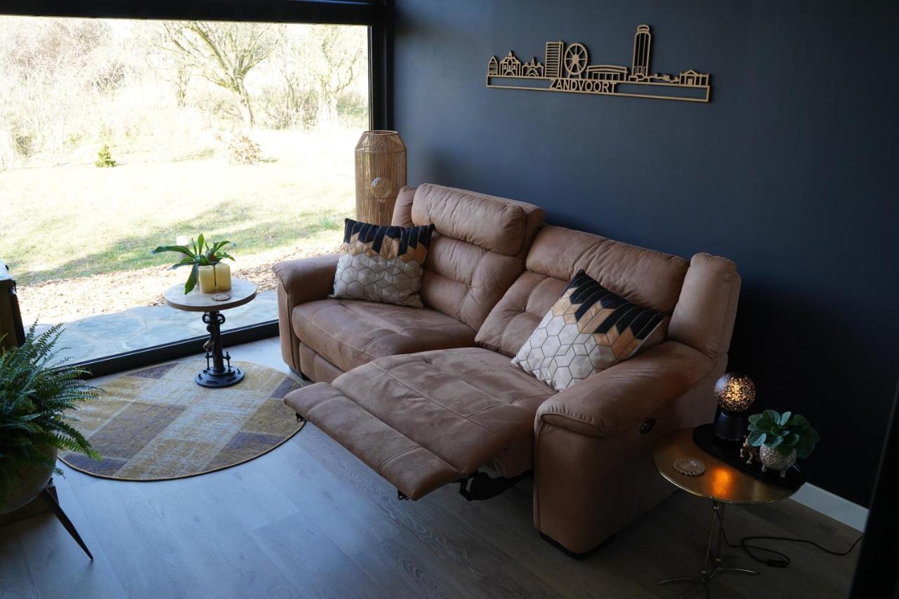 B&B Het Duinhuisje Met Jacuzzi, Gratis Parkeren, 2 Fietsen Te Leen, Airco Zandvoort Luaran gambar