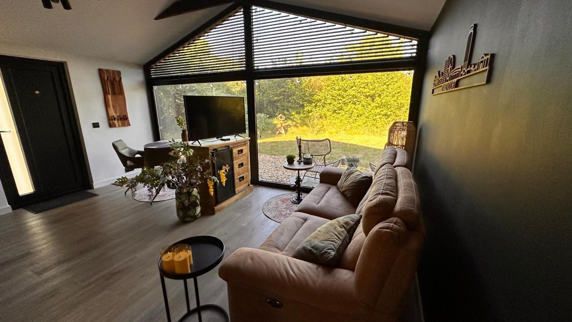 B&B Het Duinhuisje Met Jacuzzi, Gratis Parkeren, 2 Fietsen Te Leen, Airco Zandvoort Luaran gambar